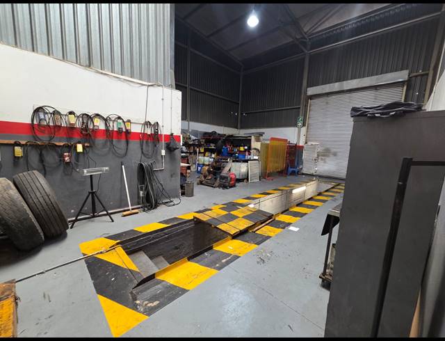 4,194M² WAREHOUSE TO LET IN RANDJESPARK
